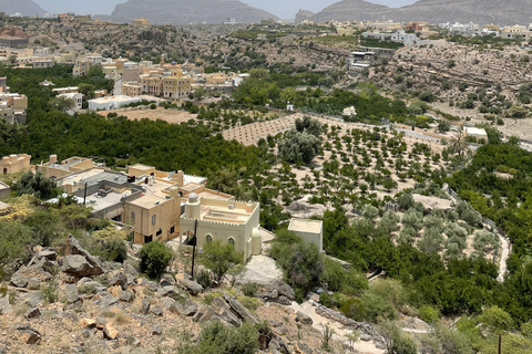 AMOUAGE: Całodniowa prywatna wycieczka do Nizwa i Al Jabal AkhdarCałodniowa prywatna wycieczka do Nizwa i Al Jabal Akhdar