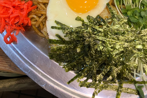 Retro Yokohama Bar Hopping 101 Tour w Noge_3 godz.Retro Yokohama Bar Hopping 101 dla początkujących w Noge