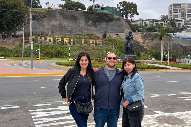 Lima: Private Tour of Barranco, La Herradura, and the Pachacámac Sanctuary