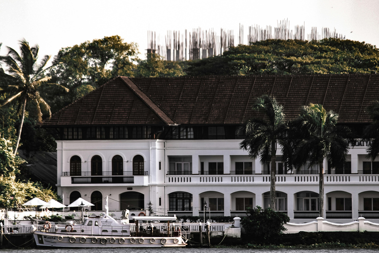 Fort Kochi Day Tour with Dutch Palace from Cochin