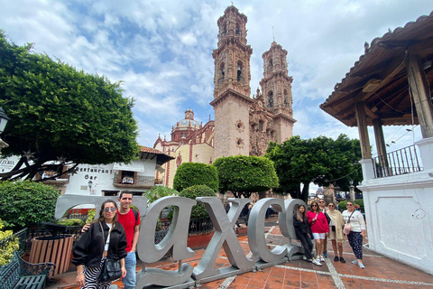 Taxco and Cuernavaca Sightseeing Tour from Mexico City