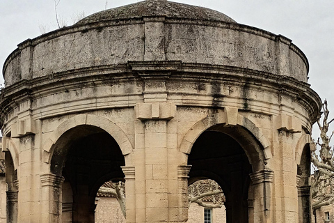 Avignon and Villeneuve Les Avignon: Electric bike tours VISIT AVIGNON, VILLENEUVE LES AVIGNON: MEDIAN PACKAGE 1 WITH RESTAURANT