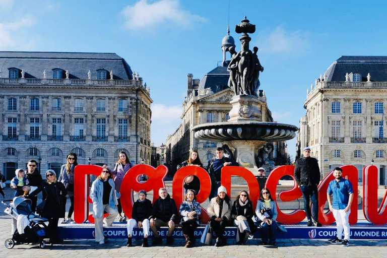 Secrets of Bordeaux: Walking tour + Glass of wine