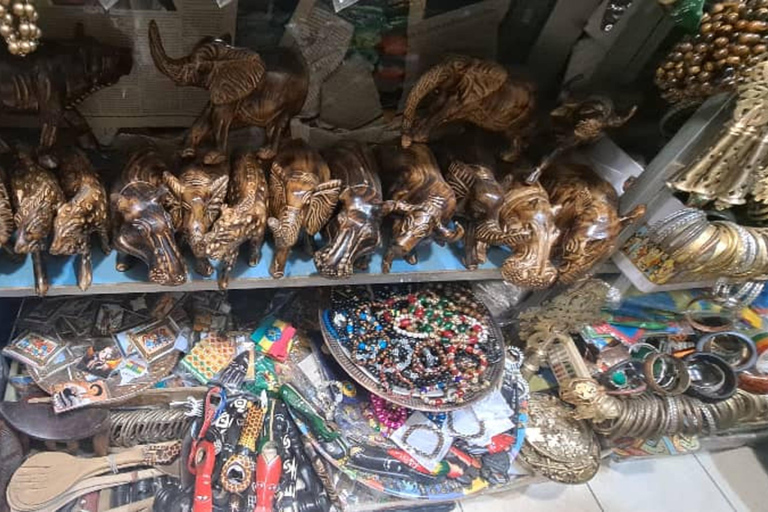 Addis Abeba: Private Shopping-Tour mit KaffeeverkostungAddis Abeba: Private Shoppingtour mit Kaffeeverkostung