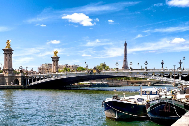 Paris: Bateaux Mouches® Day or Evening Cruise & Audio Guide