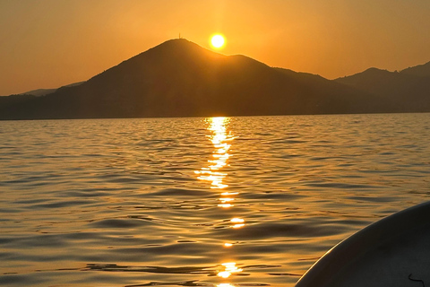 Budva : Excursion privée de 5 heures en bateau : Excursion à la plage