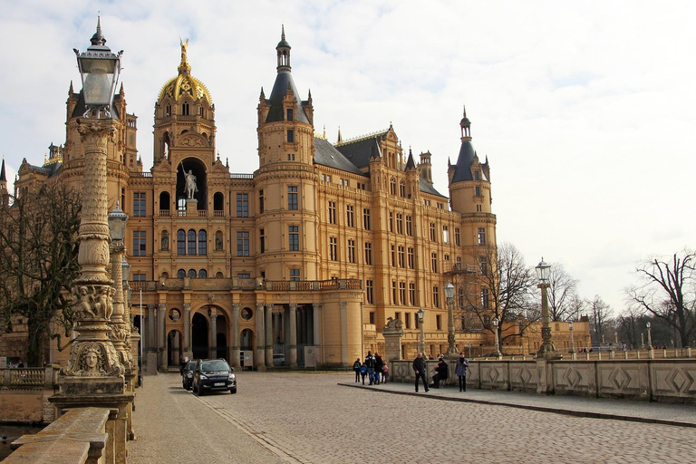 Tour guidato privato della città di Schwerin