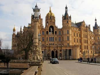 Schwerin private guided city tour
