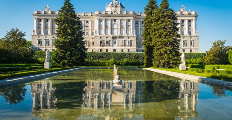 Essential Madrid: Walking Tour of the Historic Center photo 5
