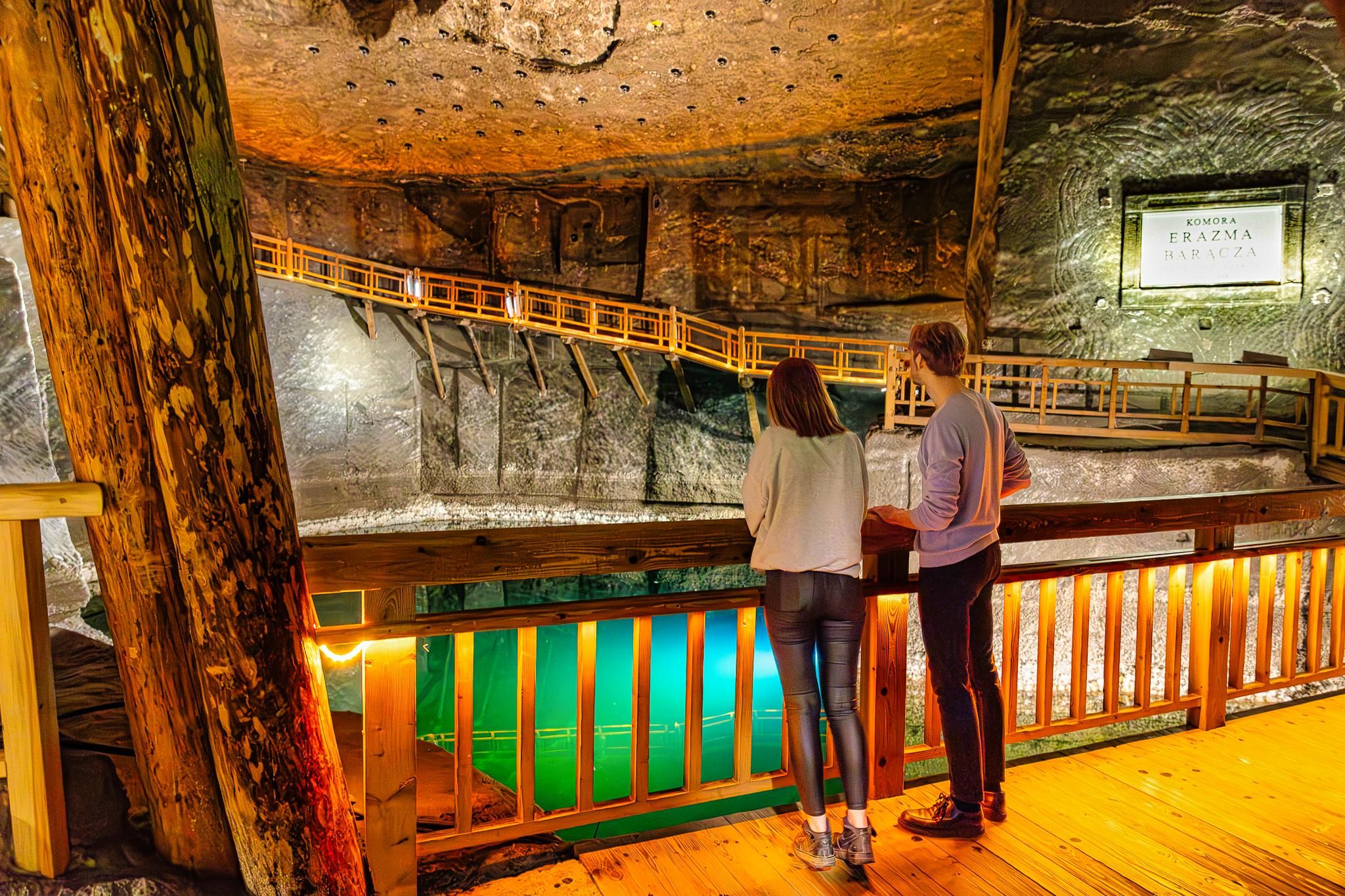 Ab Krakau: Tour im Salzbergwerk Wieliczka mit Fast-Track-Ticket
