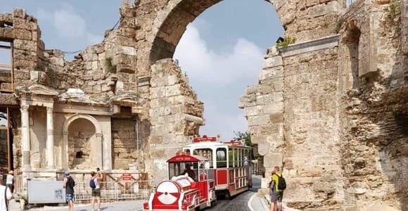 Manavgat-Wasserfall & Altstadt von Side mit Apollontempel