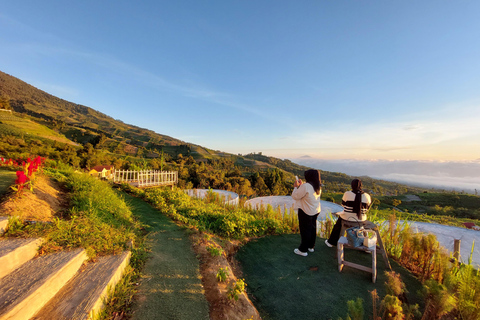 Magelang: Silancur Highland Sunrise & Sukomakmur Tour