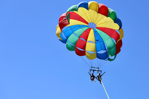 Gold Coast: 90 minute Parasailing Experience with Photos Solo Parasailing (12+ and weight cannot exceed 130kg)