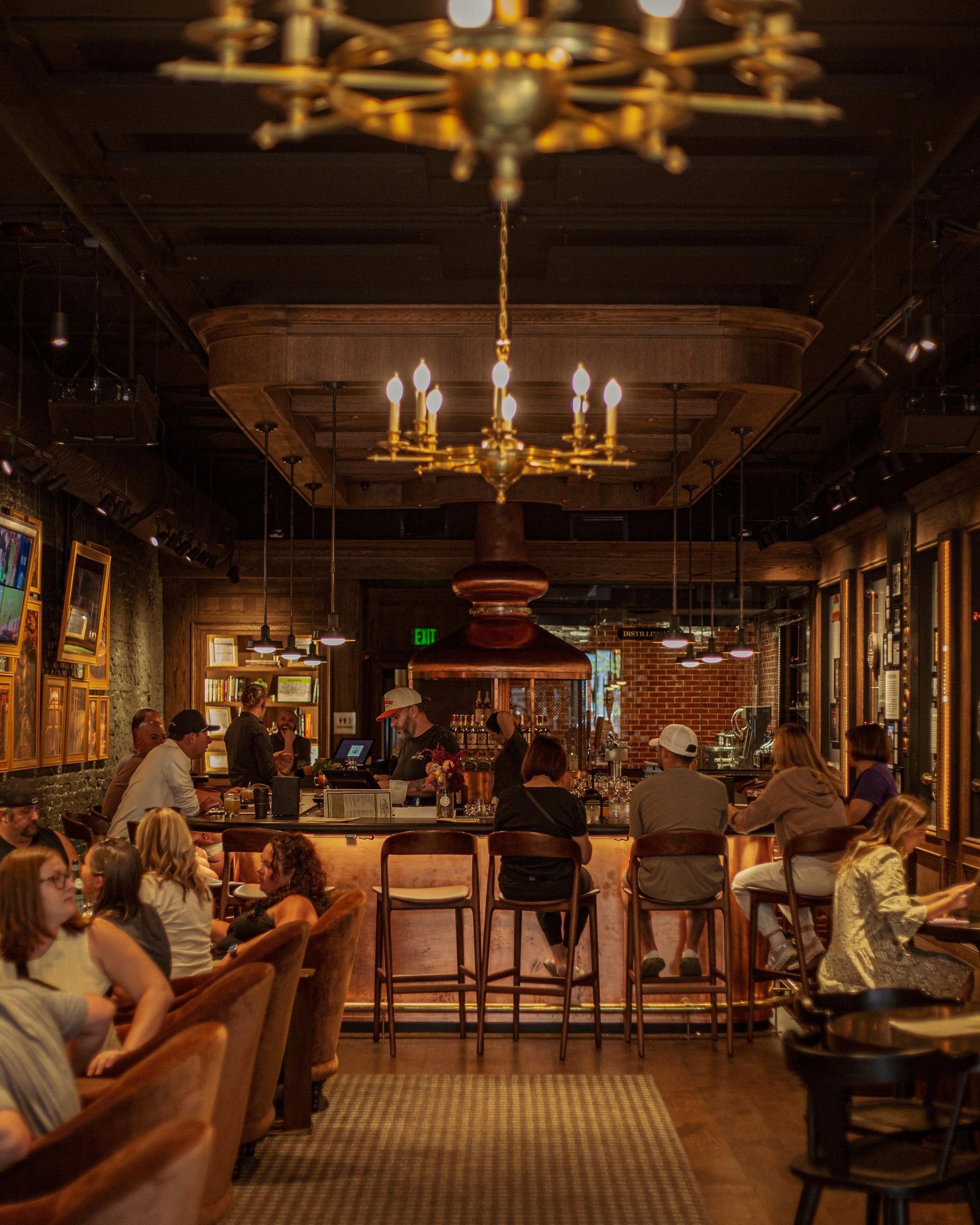 Cocktail-Crawl zur Prohibition: Historische Main St. Franklin