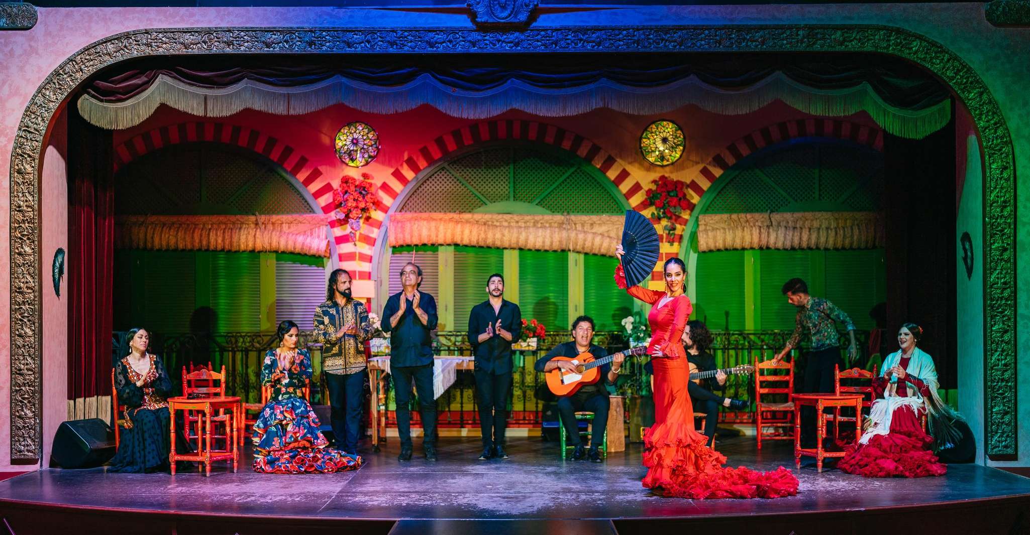 Sevilla, Flamenco en El Palacio Andaluz con cena opcional - Hizvo