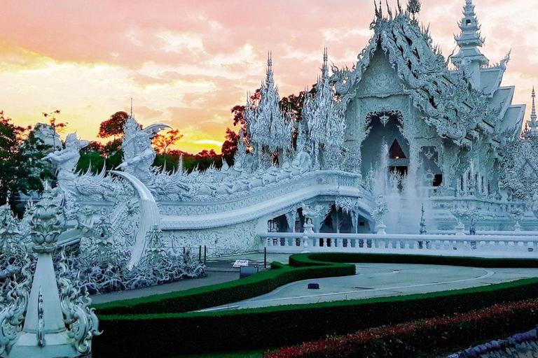 From CM: Chiang Rai White, Blue, Red/Black Temple with Lunch Chiang Rai: White, Blue, and Red Temples Day Tour with Lunch