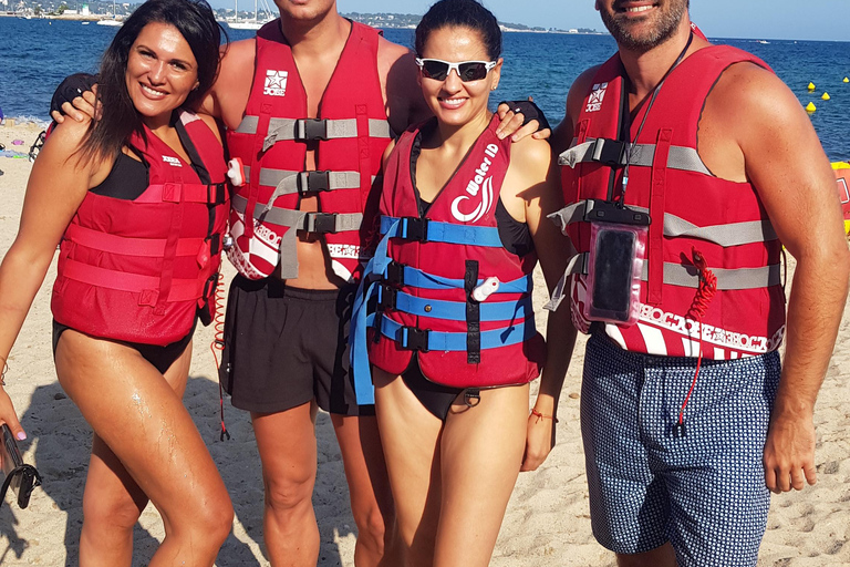 Golfe-Juan: Îles de Lérins/Cap d&#039;Antibes: Speedbåtsutflykt 1,5 timmeGolfe-Juan: Lérinsöarna/Cap d&#039;Antibes: Speedboat-utflykt 1,5 timme