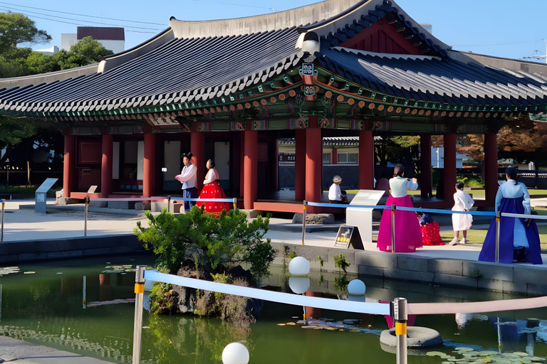 Jeju:K-Drama Spot When Life Gives You Tangerines Hotel pick