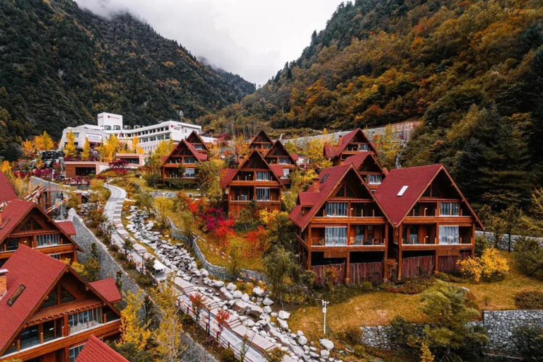 Sichuan: Ramada Guergou Hot Springs Tickets