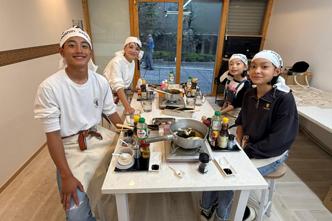 Ramen Broth Class by Michelin Guide Shop & Custom Chopsticks Make Ramen Broth, Custom Chopsticks & Paint a Ramen Plate