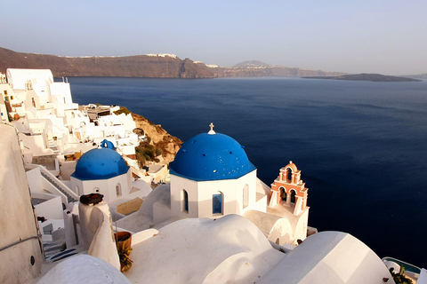 Cruise-Friendly Santorini Tour: Pyrgos, Oia & Fira Gems