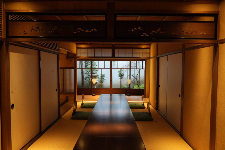 One Hour Geisha Show and Kitano Tenmangu Shrine in Kyoto