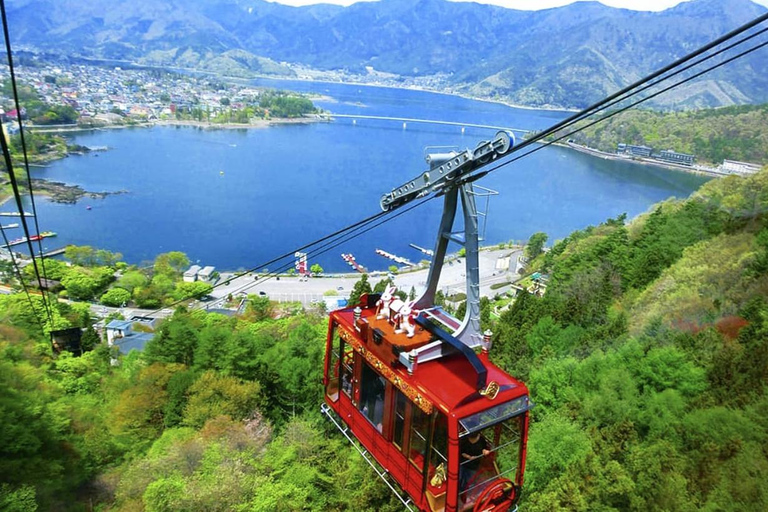 Mt. Fuji Day Tour with Kawaguchi Lake,Oshino Hakkai, Ropeway Shinjuku station pick-up 8:30am