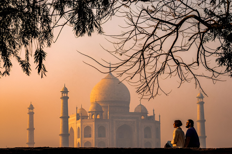 Taj Mahal Sunset Experience – Agra Evening Tour
