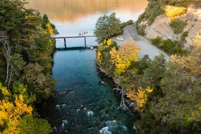 Bariloche: Villa La Angostura and the Magical Beaches Tour Guide: Spanish