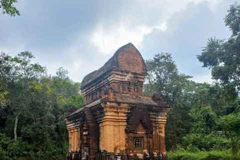 Sanctuaire de My Son en voiture privée depuis Hoi An/Da NangDépart en voiture privée de Hoi An ou Da Nang