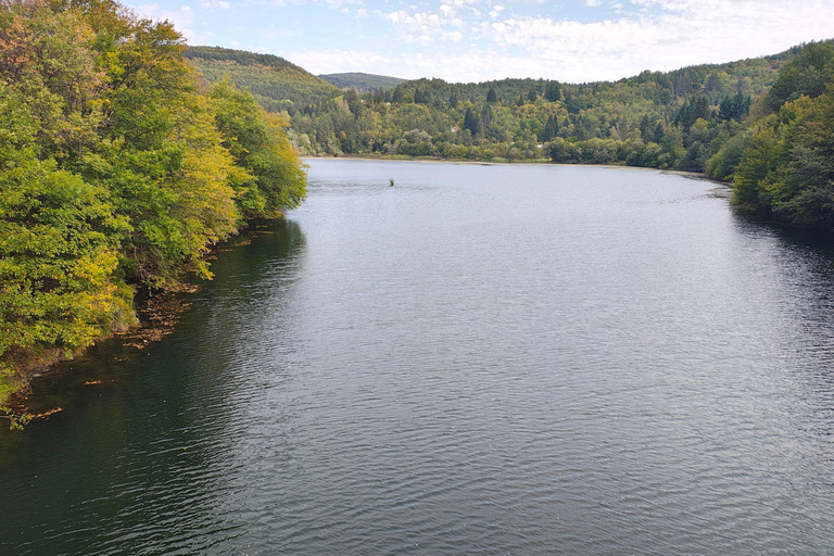 索菲亚、潘查雷沃湖和伊斯卡尔河导览游。接送服务索菲亚、潘查雷沃湖和伊斯卡尔河导览游 接送服务