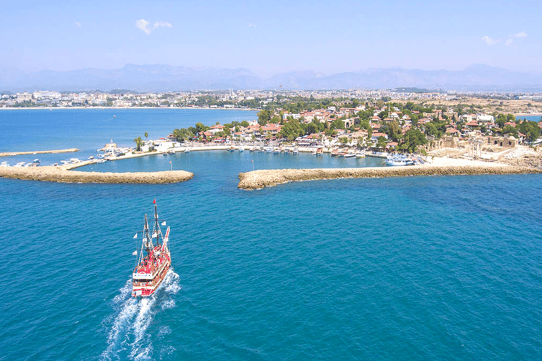 Côté : Excursion en bateau au Lagon Bleu avec baignade et bain de soleilTransfert depuis les hôtels secondaires