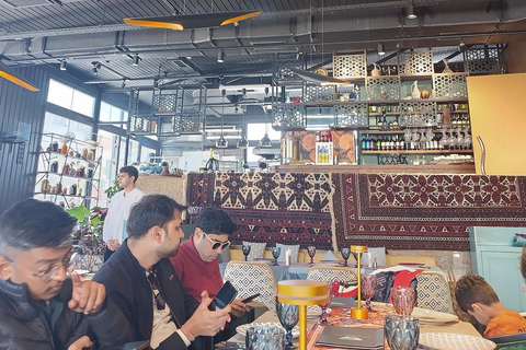 Baku: Traditional Azerbaijan Night with Dinner, Music, Dance