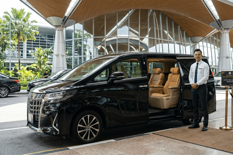 Kuala Lumpur: KUL Airport Private Transfer to/from Downtown Arrival: KUL Airport to hotel in Kuala Lumpur city center