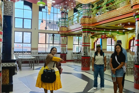 El Alto experience: Cholets and Cholita Fashion Private Tour