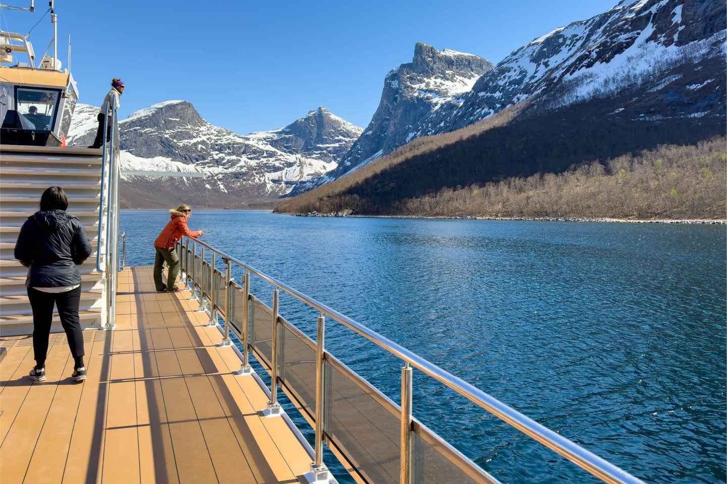 博德：凯灵厄岛与静谧海岸巡航之旅