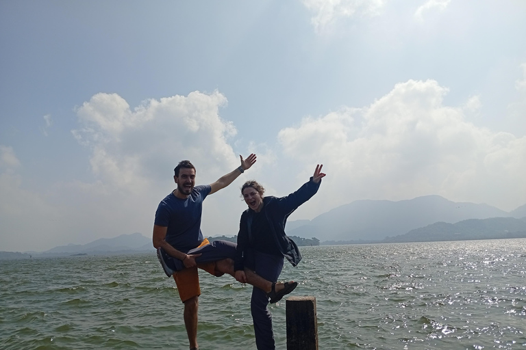 Kandy: Sigiriya Rock Fortress & Dambulla Cave Temple Tour