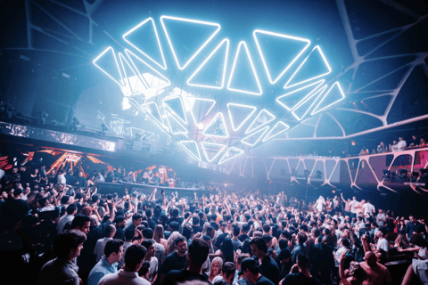 Las Vegas: VIP Club Crawl with Games, Open Bar & Party Bus