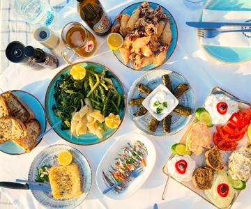 Chania: Morning Bites & Market Delights Food Tour
