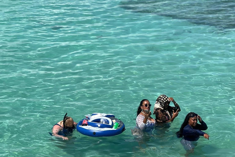 Miches: Media Luna, Snorkeling & Bacardi Island