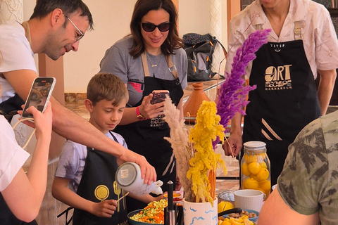 Marrakech: Moroccan Cooking Class with amazing local chef!
