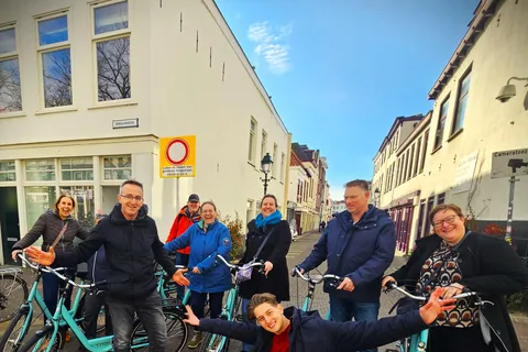 Haia: Tour guiado de bicicleta de 3 horas com guia de turismo