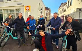 The Hague: 3 Hour Guided Bike Tour with Storyteller Guide