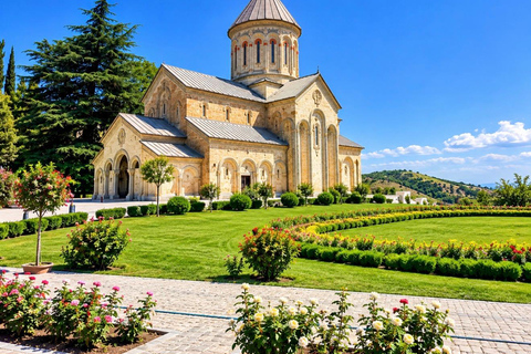 Tbilisi: Kakheti Culture, Sighnaghi & Bodbe Day Tour