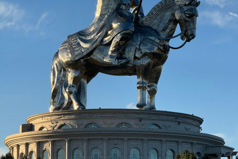 Excursion d&#039;une journée à la statue de Chinggis Khaan et au parc national de Terelj