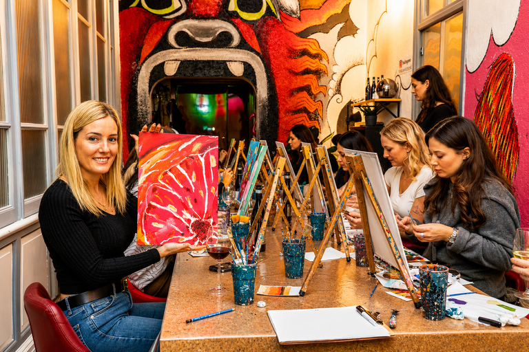 Rome: Afternoon Paint and Sip Experience in Piazza Navona