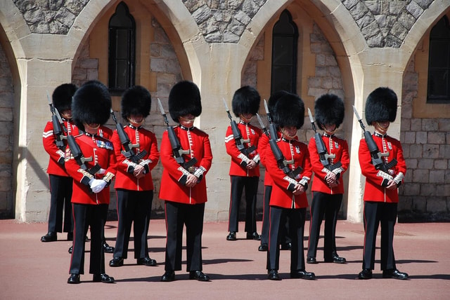 London: Changing of the Guard & Westminster Abbey