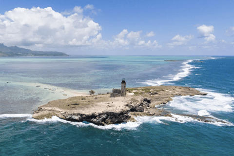 Excursión privada en hidroavión con vistas panorámicas de MauricioVuelo panorámico en hidroavión sobre la isla de Ámbar