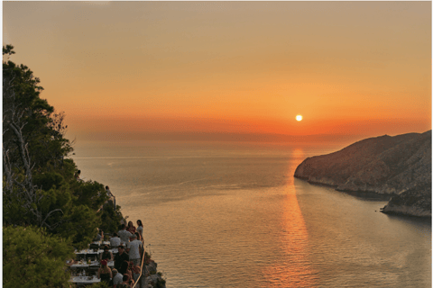 Zakynthos: Sunset in Kambi with Greek Music and Dancing Zakynthos: Sunset in Kambi with Greek Music and Dance