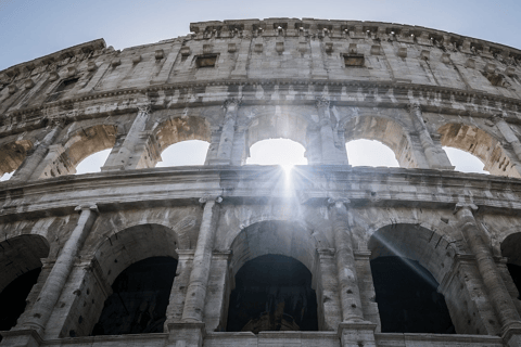 Roma: Tour pelo subsolo do Coliseu e pelo piso da arenaTarde Tour nos subterrâneos do Coliseu